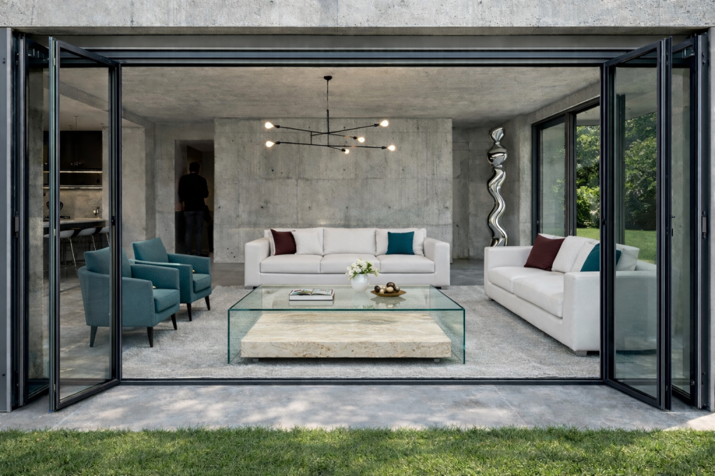 CASA MODERNA MESA DE CENTRO DISEÑO MÁRMOL TRAVERTINO Y CRISTAL ALBA ALBA MESA MÁRMOL CRISTAL